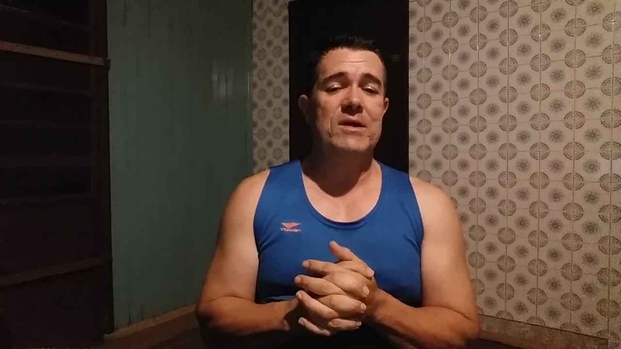 Loucura, hipocrisia, tudo o que você possa imaginar partindo de feministas e mulheres "normais"