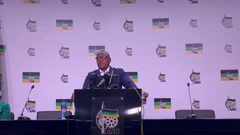 Fikile Mbalula says executives of banks must face prosecution over rand manipulation