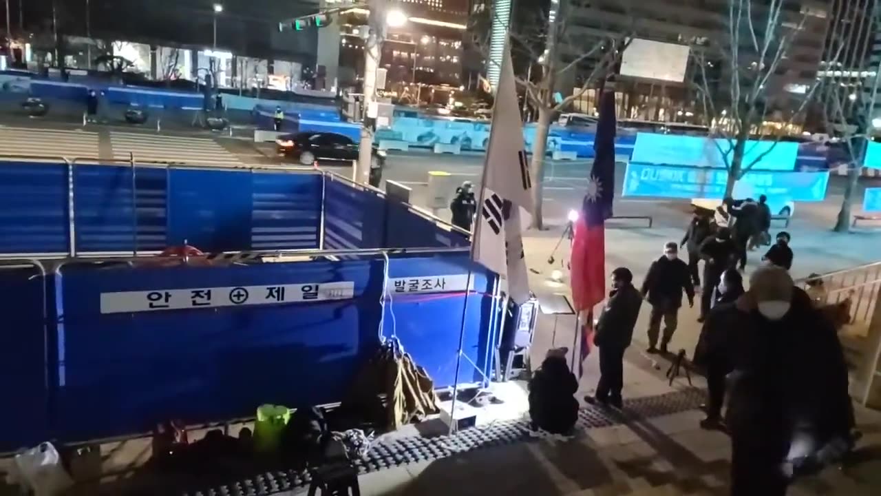 20201205_V3_S02(Z6doeYD8nSc)문화재 발굴_ 꼭 지금_ 혹시 집회 방해_ 세종문화화관 앞에서