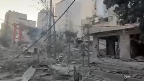 Massive destruction in the aftermath of Israeli airstrikes on Burj al-Barajneh