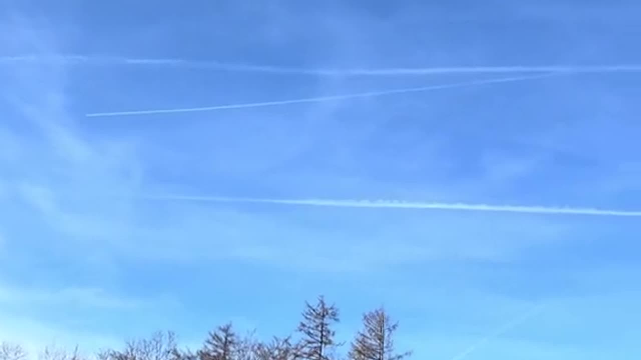 VURUSAI PER LĖKTUVŲ CHEMIJĄ