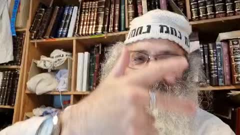 מה טעם משופות כיתידות שאם ישמע אדם דבר שאינו הגון יניח אצבעותיו באזניו - שיר נ נח מסכת כתובות דף ה