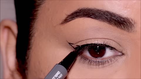 Different style eyeliner