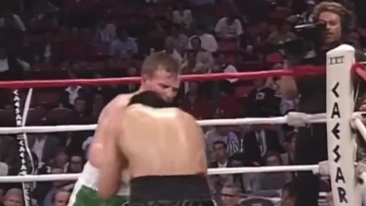 Micky Ward KOs Alfonso Sanchez