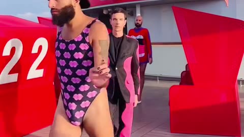 La moda 2024 😵 cazzoo