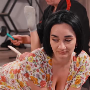 Extreme chiropractic adjustment and back cracks for Mary