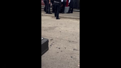 Disgruntled employee shoots, kills 2 at Navy Pier