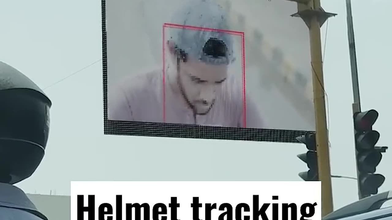 Helmet tracking camera in chennai traffic light is a cgi concept video. #helmetcamera #india