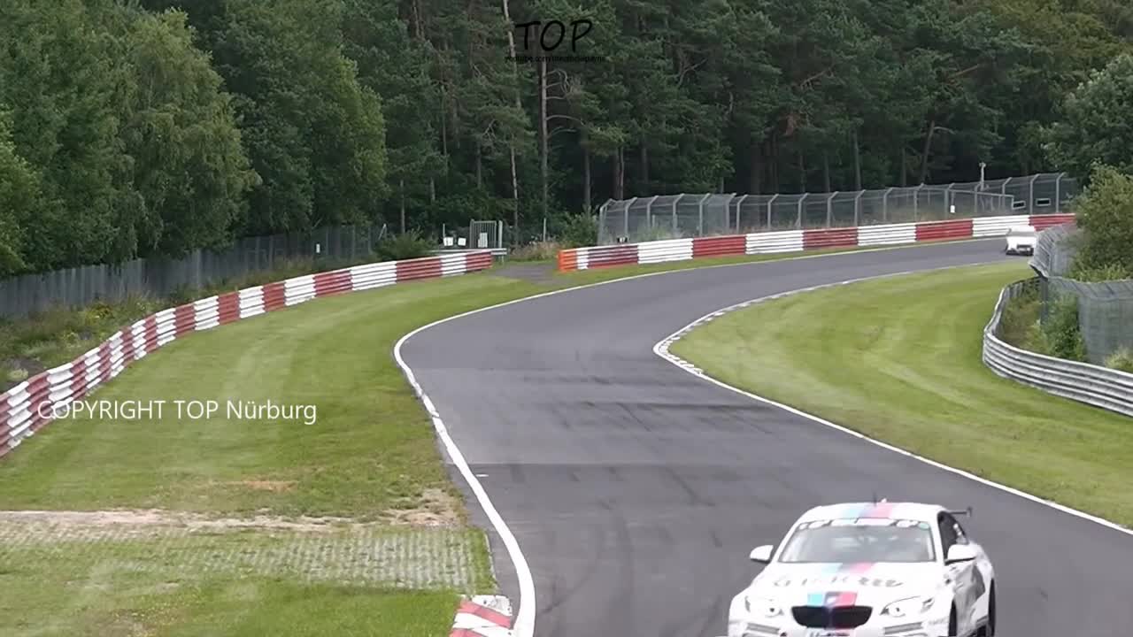 NÜRBURGRING CRASH COMPILATION - NORDSCHLEIFE CRASHES & FAIL