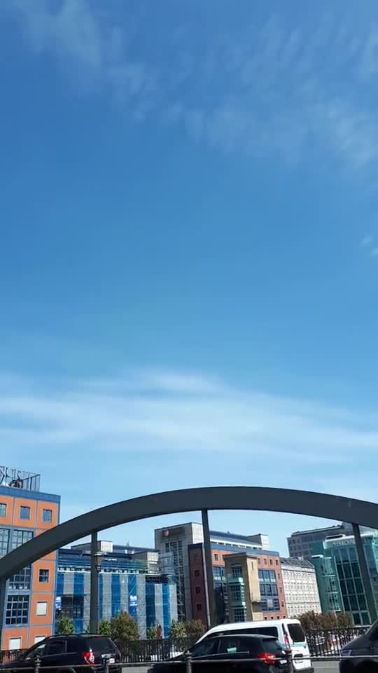 Berliner Himmel am 16. Mai 2022 etwa 14 Uhr