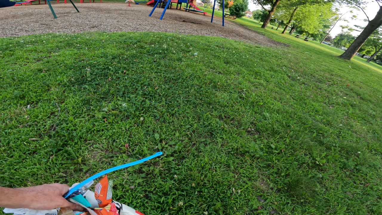 🌏 Volunteering To Clean🚮 @ Russel Boyd Park #64 Part 2 In Ottawa 🏖️