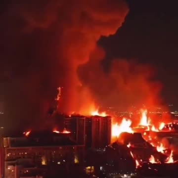 ⚠️Questa non è una scena di un film. Questa è Beirut ieri sera