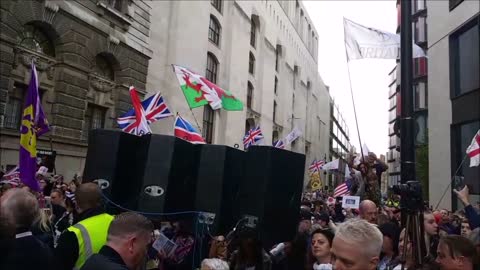 Tommy's Trial at the Old Bailey