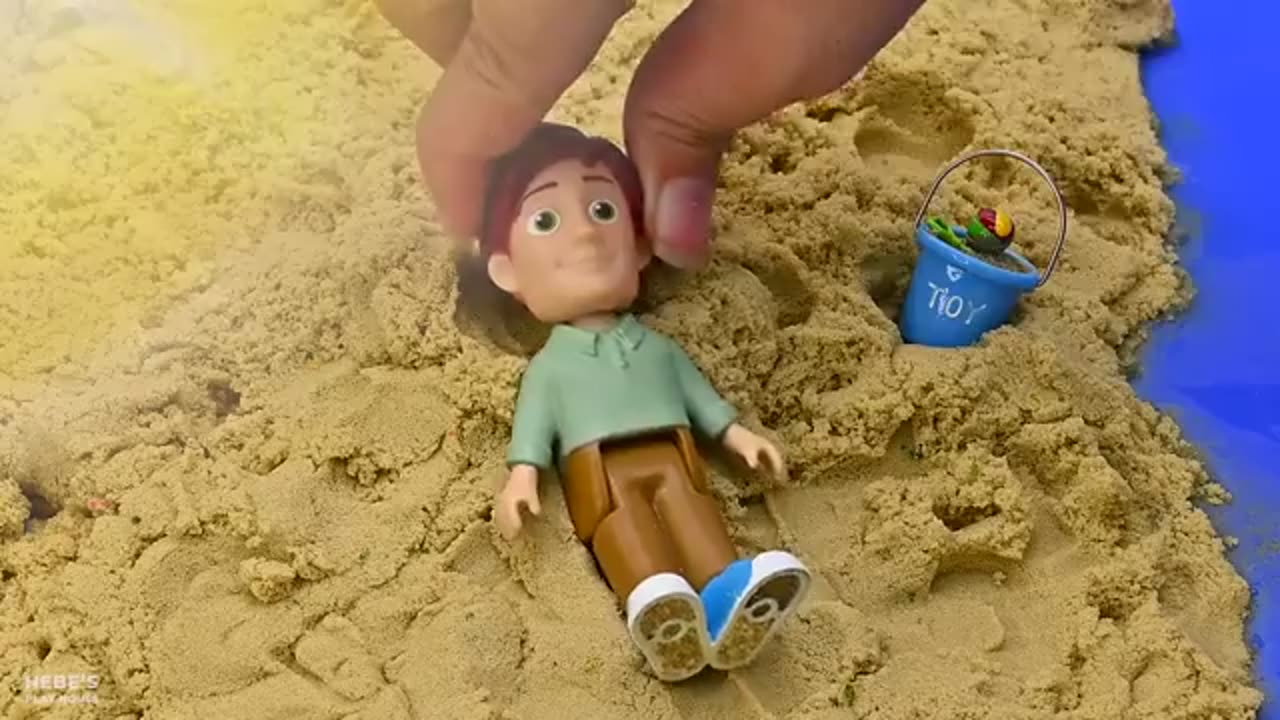 At the beach! Pretend play