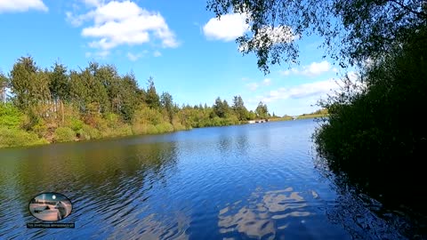 Lakeside hike in Dartmoor