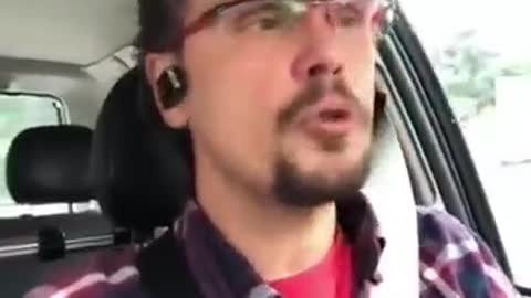 I non vaccinati salveranno il mondo - Luc Montagnier.