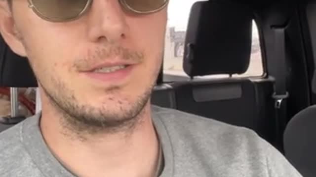 Boyfriend calls girlfriend a “hungry hippo” and gets in trouble
