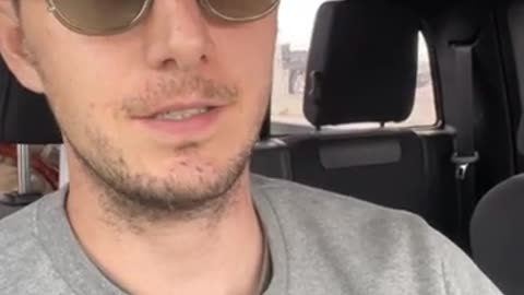 Boyfriend calls girlfriend a “hungry hippo” and gets in trouble