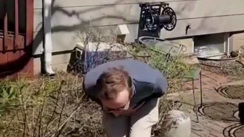 Bottle explodes in boy's hand SURPRISINGLY