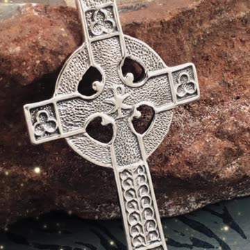 Elegant Celtic Cross: Timeless Symbolism