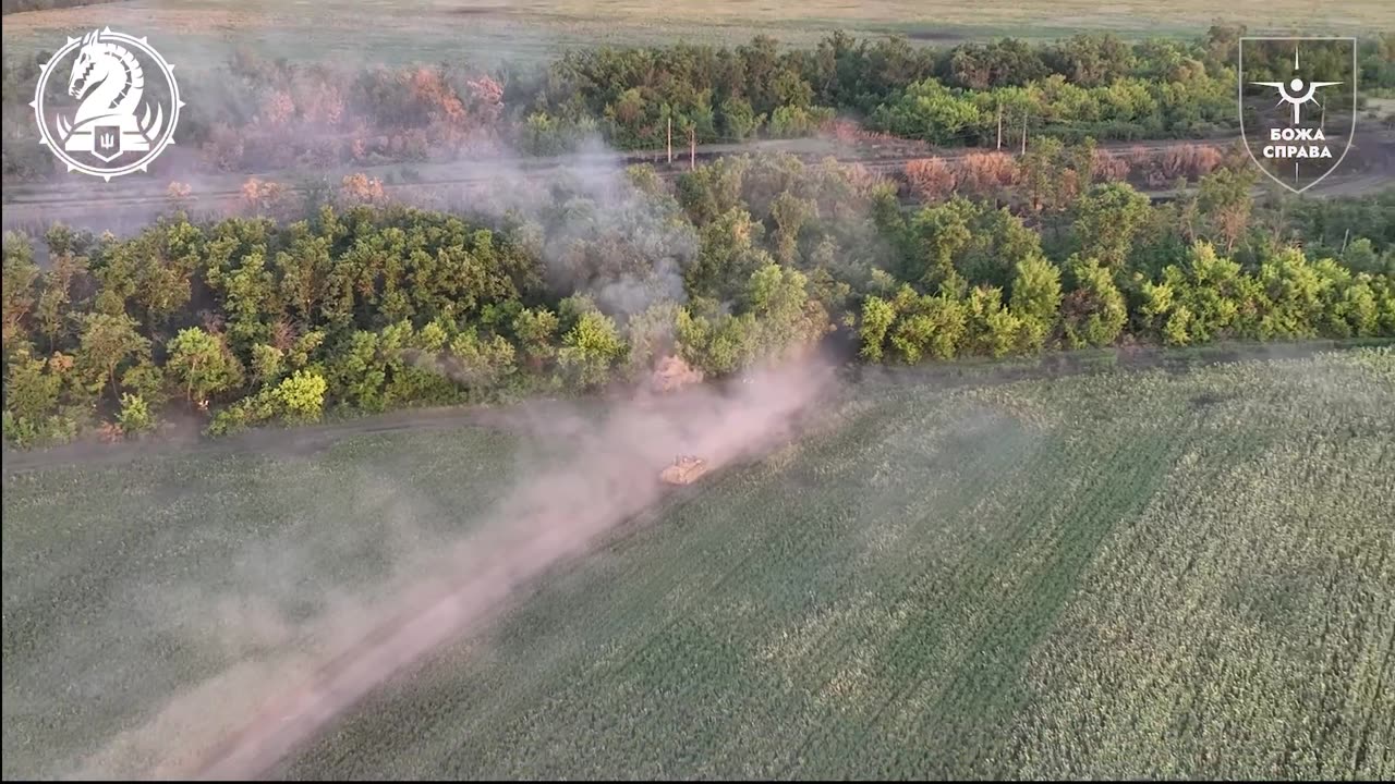 Ukrainian Troops Retreat From a Strong Point Under Cover of Artillery