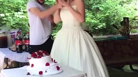 Funny wedding fails