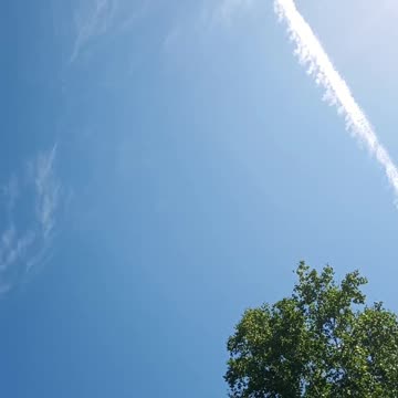 Proof they're spraying the skies right in front of my home