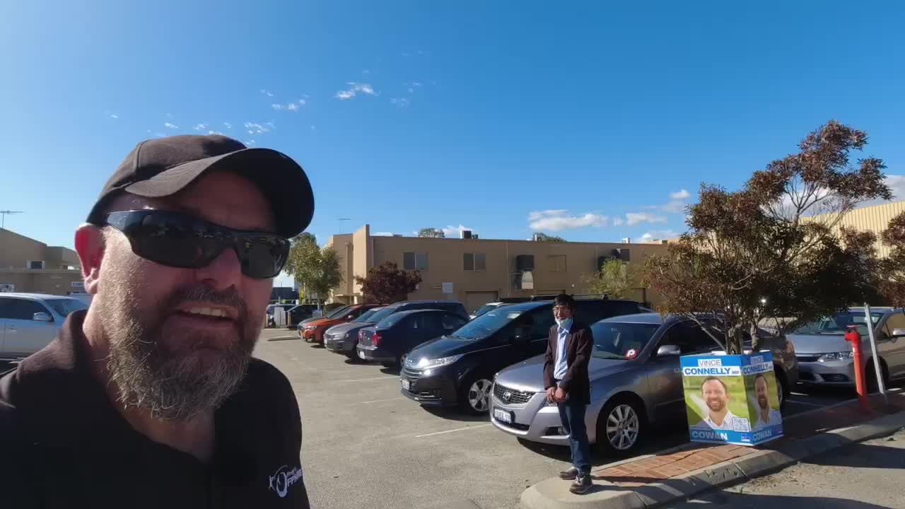 Live from the polling booth, we take the piss out of the major parties
