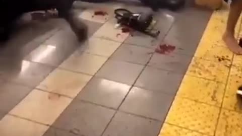 2022 New York City Subway attack (2 of 2)