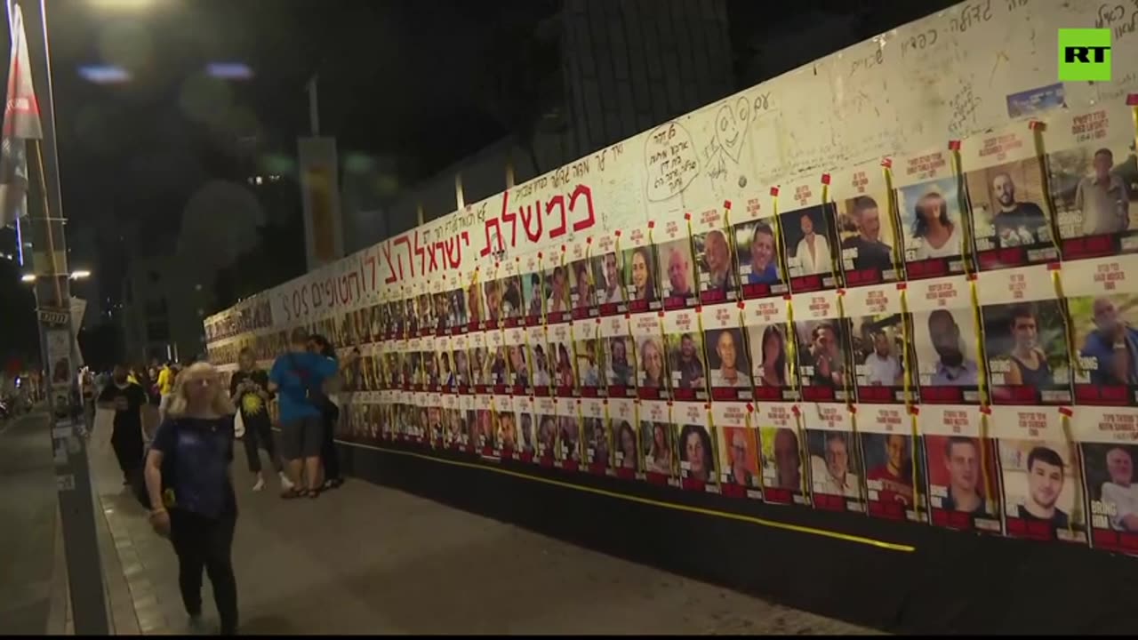 Families of Israeli Hostages March in Tel Aviv on Day of Israel-Gaza Cease-Fire Talks