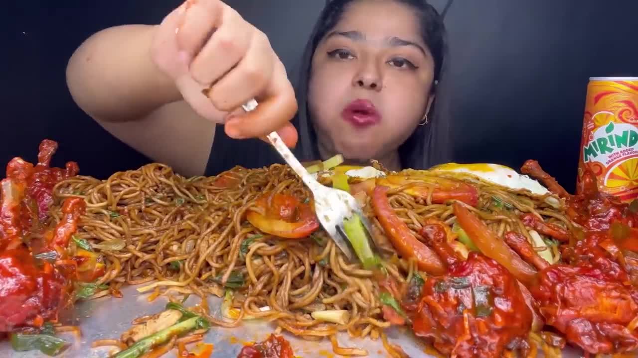 SPICY INDONESIAN NOODLES EATING CHALLENGE 🔥 WITH SPICY CHICKEN LOLLIPOP AND SUNNY SIDE UP EGGS 🍗🍳