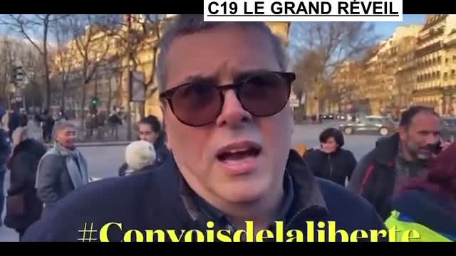 ACHTUNG !!! CE RÉSISTANT PASSE UN MESSAGE À ADOLF MACRON ET SES PIEDS NICKELÉS !!!