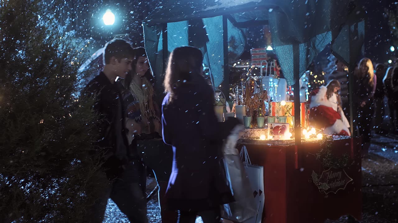 Justin Bieber - Mistletoe (HD Music Video)