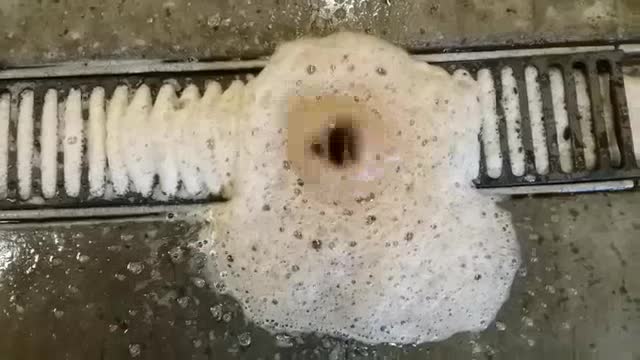 Beer Keg Foam Rap