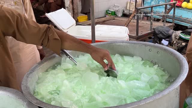 PAKOLA MILK |SHAKE/ Karachi Street Food