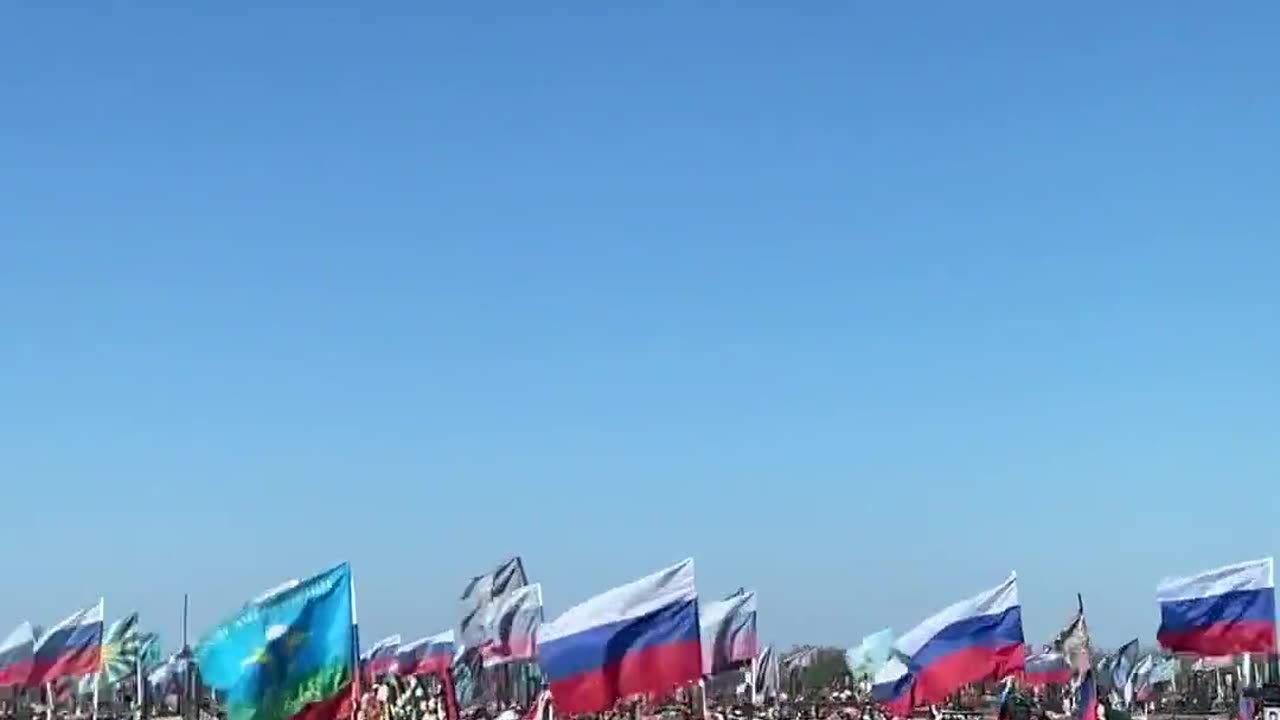 Krestovozdvizhenskoye Cemetery in Stavropol. Hundreds of graves of Russian