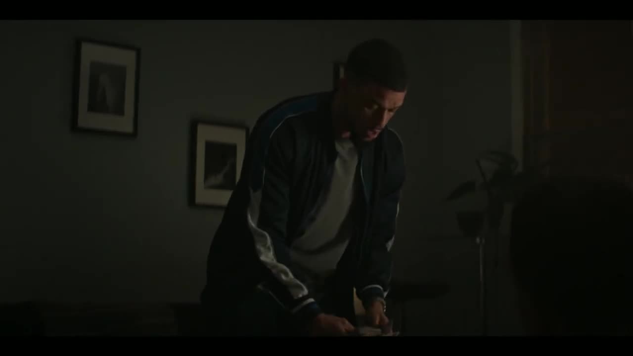 American Sports Story: Aaron Hernandez 1x05 Promo "The Man" (HD)