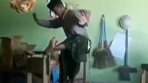 Baby mocked his falling dad