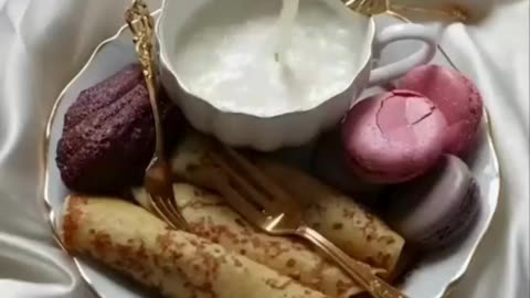 Sweet Treats ASMR: Sips & Crunches