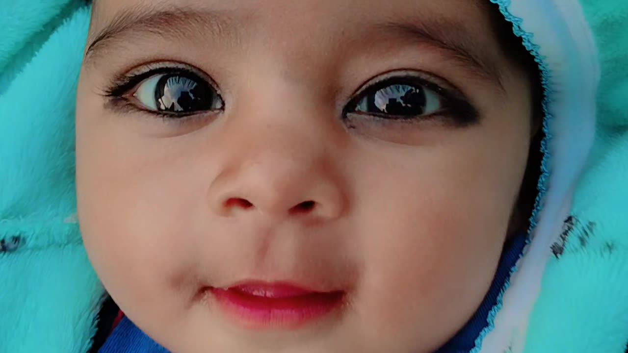 Chhoti bachi muskan . my son happy birthday