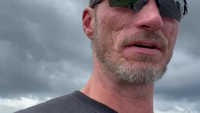 FBI Agent tweeted Anti Trump rhetoric! WEF is CORRUPT! Stay On High Alert!