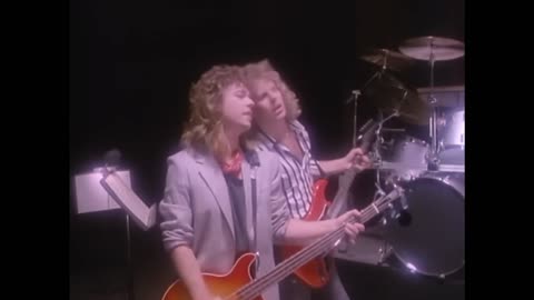 Night Ranger - Sister Christian (Official Music Video)