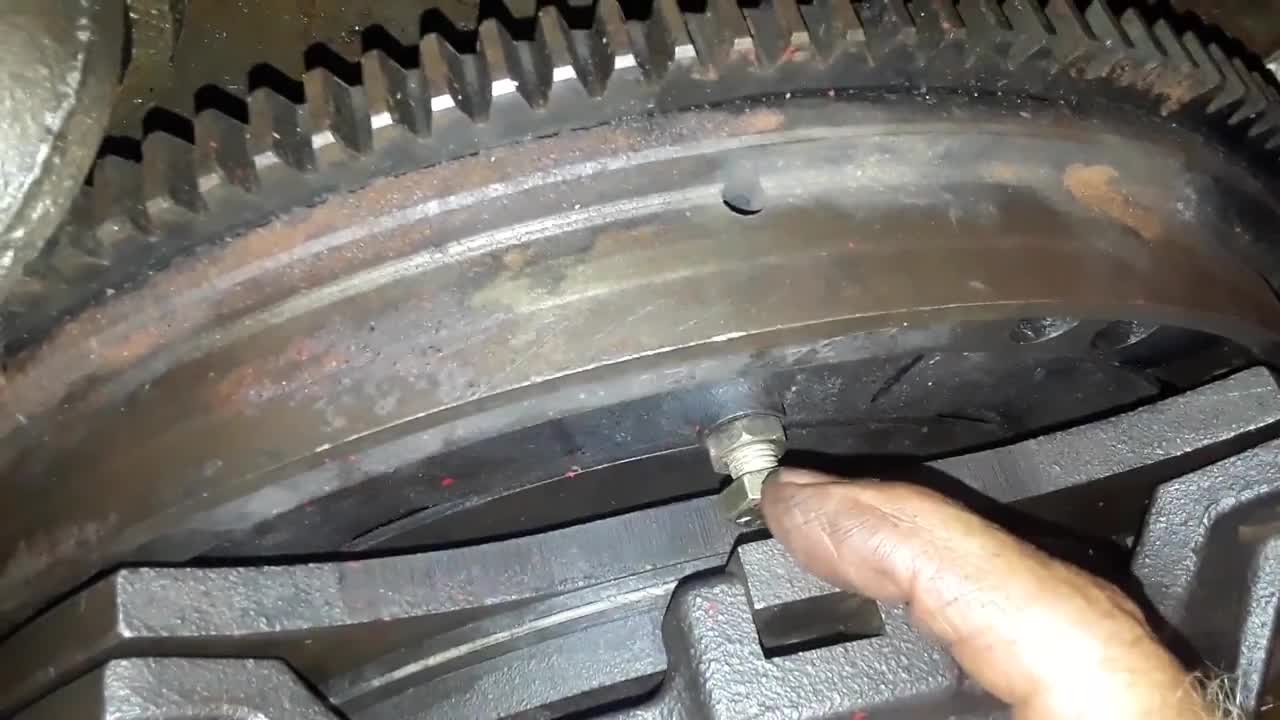 Tractor dual clutch installation