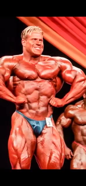 Arnold Schwarzenegger Had the best chest of all the time