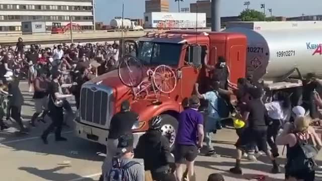 Bourbonnais Middle Upper Class News Riots Over A Semi Truck