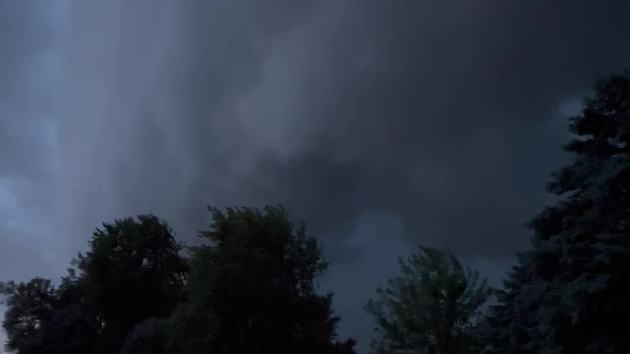 Tornado Weather In Mapleton, Illinois