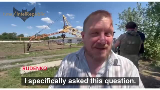 German journalist Thomas Roper on site of Ukrainian shelling