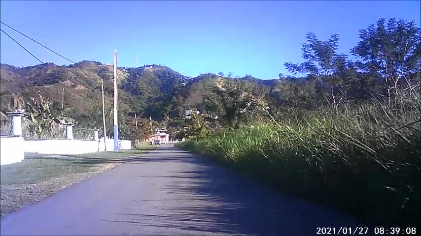 Te invito a pasear conmigo en mi moto por Puerto Rico