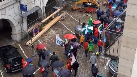 Urgent manifestation en Lons le saunier