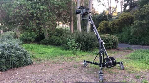 Mini Jib camera movement for small video crews